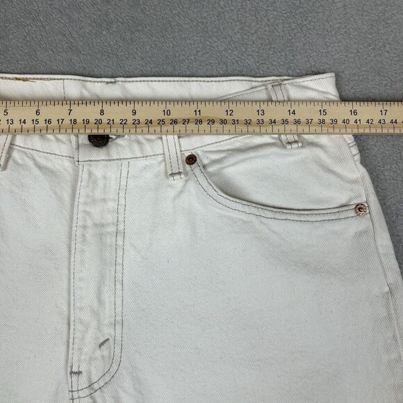 Vintage Levis Jeans Mens 32x34 White 560 Loose Fit Tapered Leg USA Made 90s Off - Picture 9 of 11